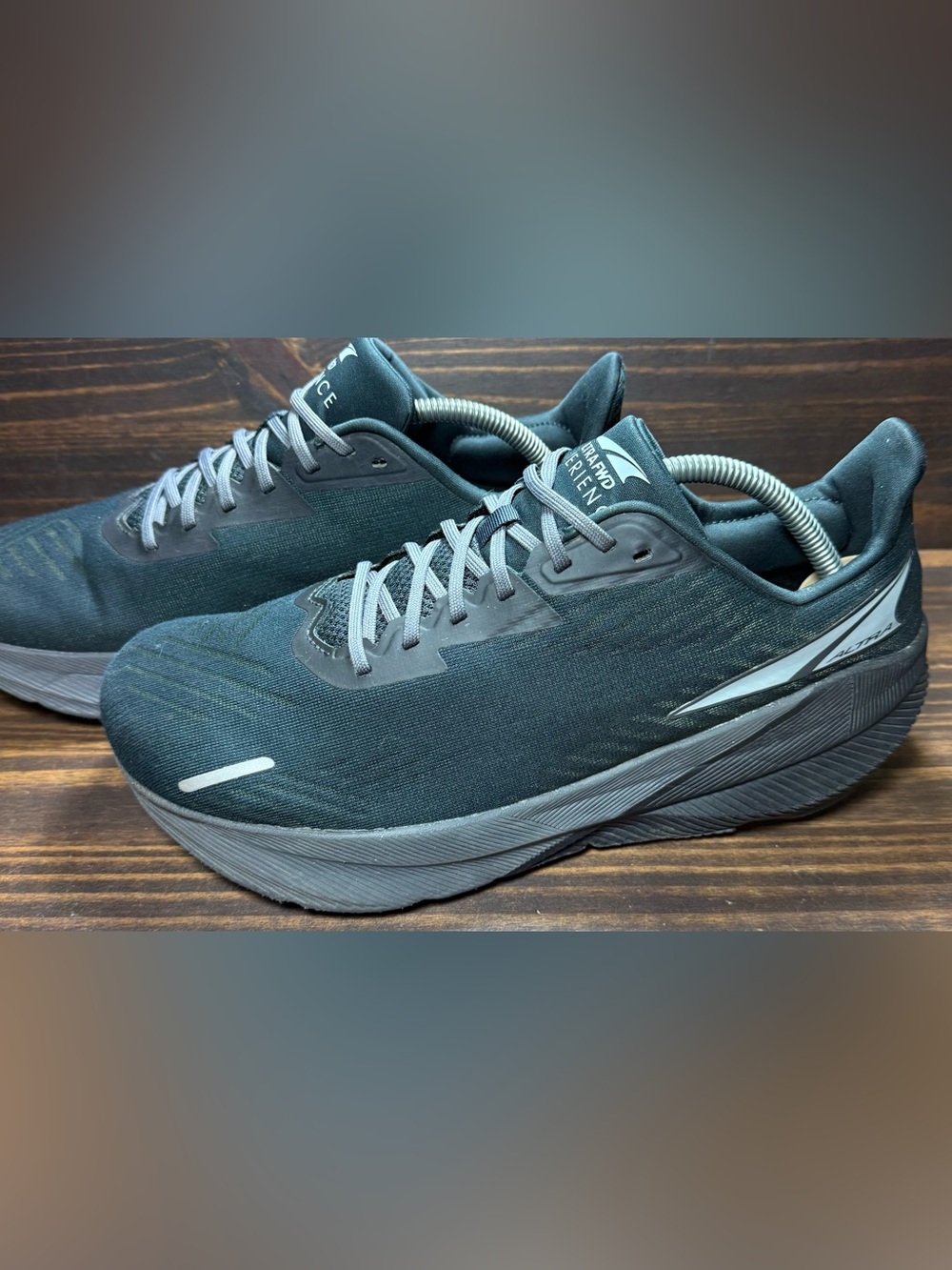 Altra AltraFWD Experience Men’s Size 10 Shoes Black Athletic Sneakers - Picture 2 of 8
